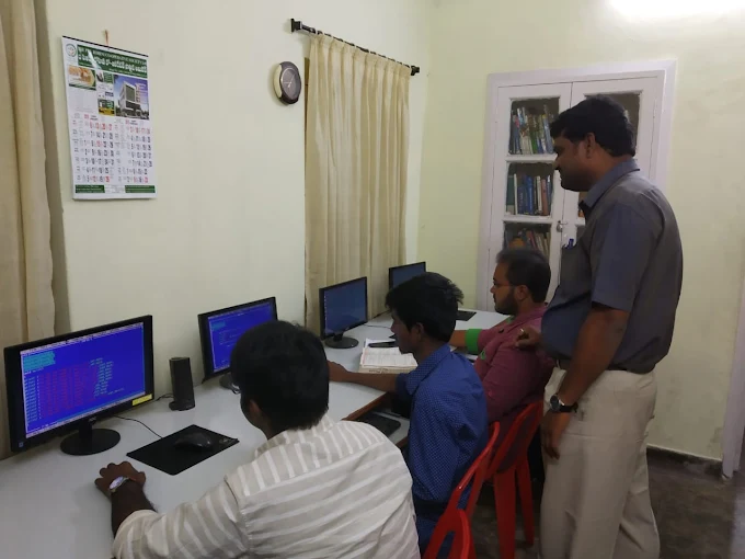 Computer Science programming session at OmegA